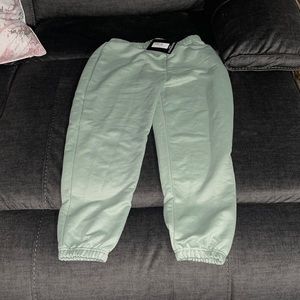 PRETTYLITTLETHING Sweatpants